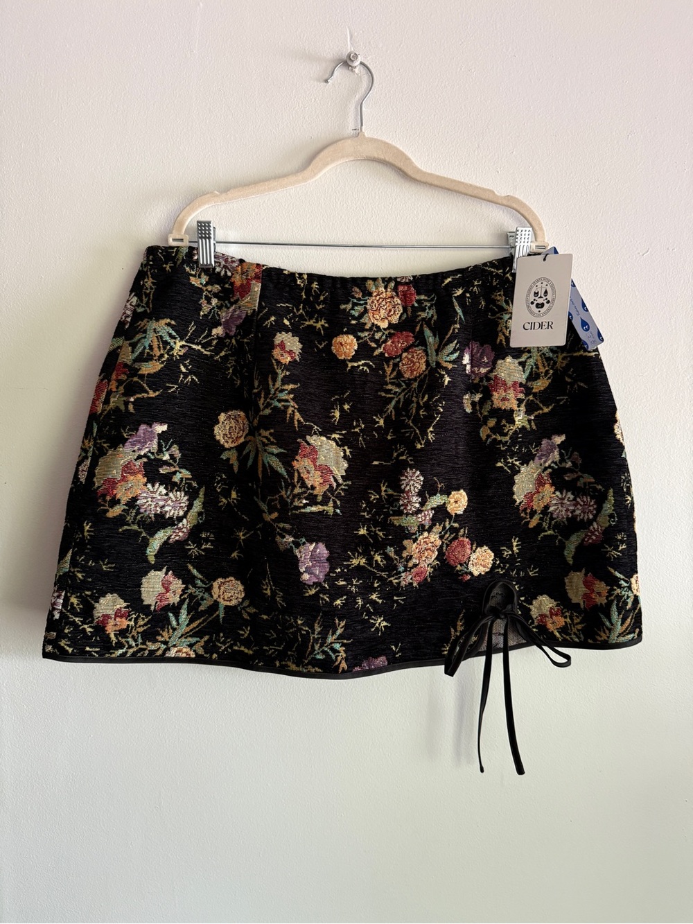 CIDER Curve Woven Mid Rise Black Floral Jacquard Mini Skirt Skort w/Split 2XL - Picture 9 of 9